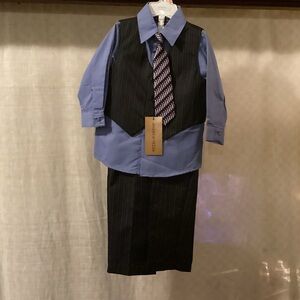 Toddler 4 piece suit Set Blue NWT 18 months